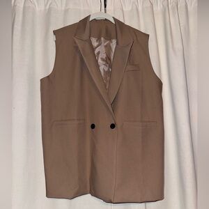 Sleeveless Double-Breasted Blazer Vest in Brown